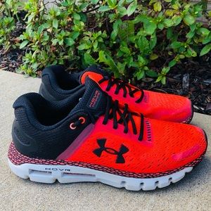 Under Armour Sneakers